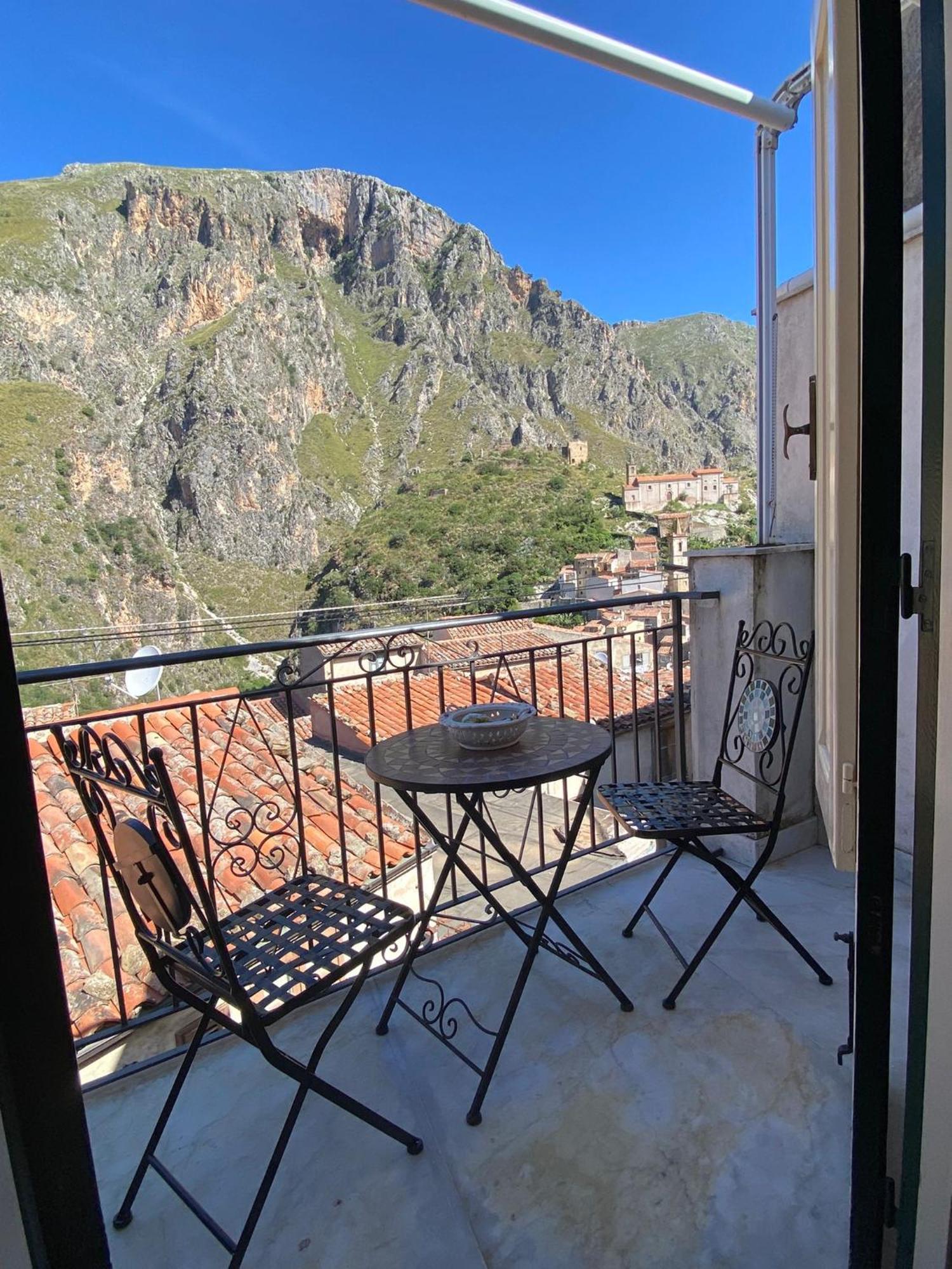 Aria & Bellavista Home Isnello Екстериор снимка